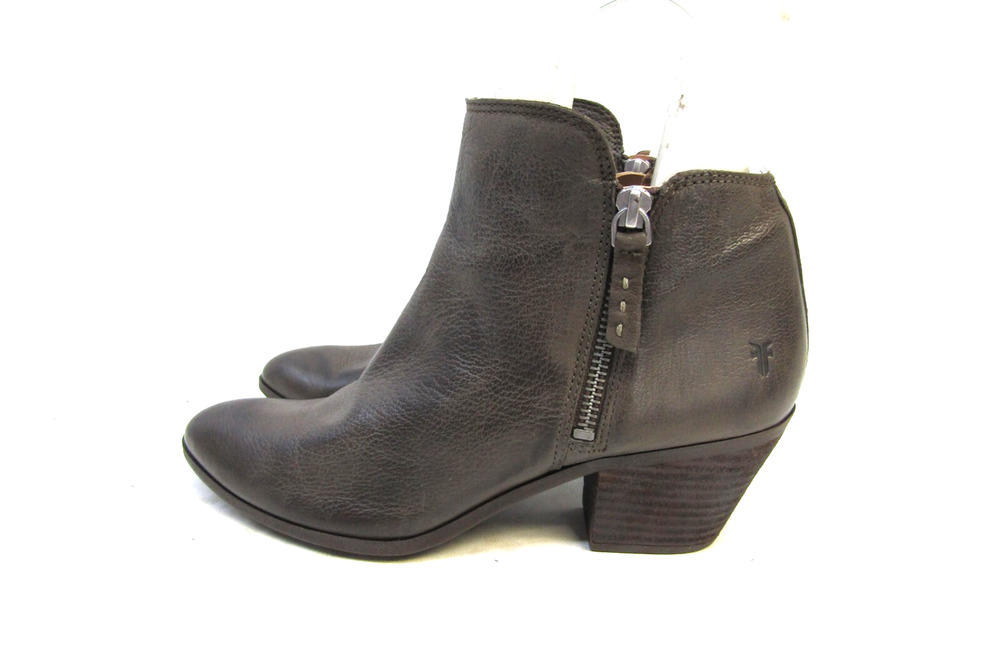 FRYE Womens Size 8 M Brown Leather Zip Ankle Fashion Boots Bootie